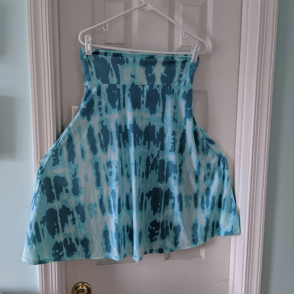 NWT Aqua Lularoe Azure skirt sz M